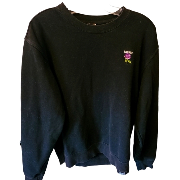 BROKEN PROMISES Long Sleeve Black Sweatshirt Size Medium - Picture 1 of 6